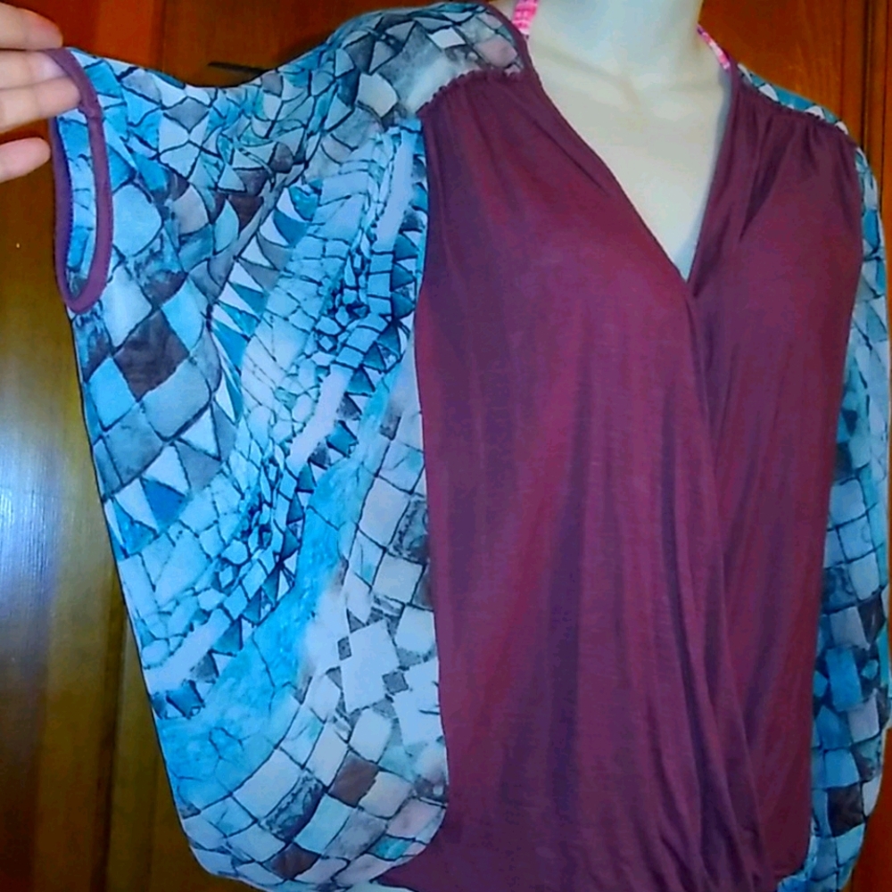 BKE Boutique dolman sleeve wrap top XS